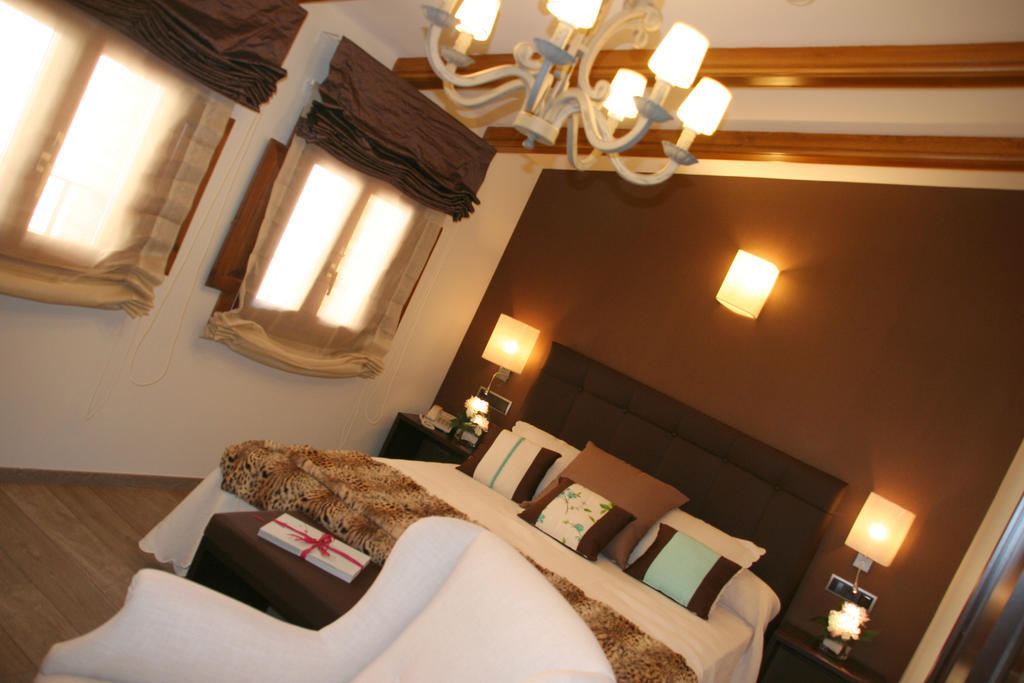Hotel Castillo De อัลเกซาร์ ภายนอก รูปภาพ