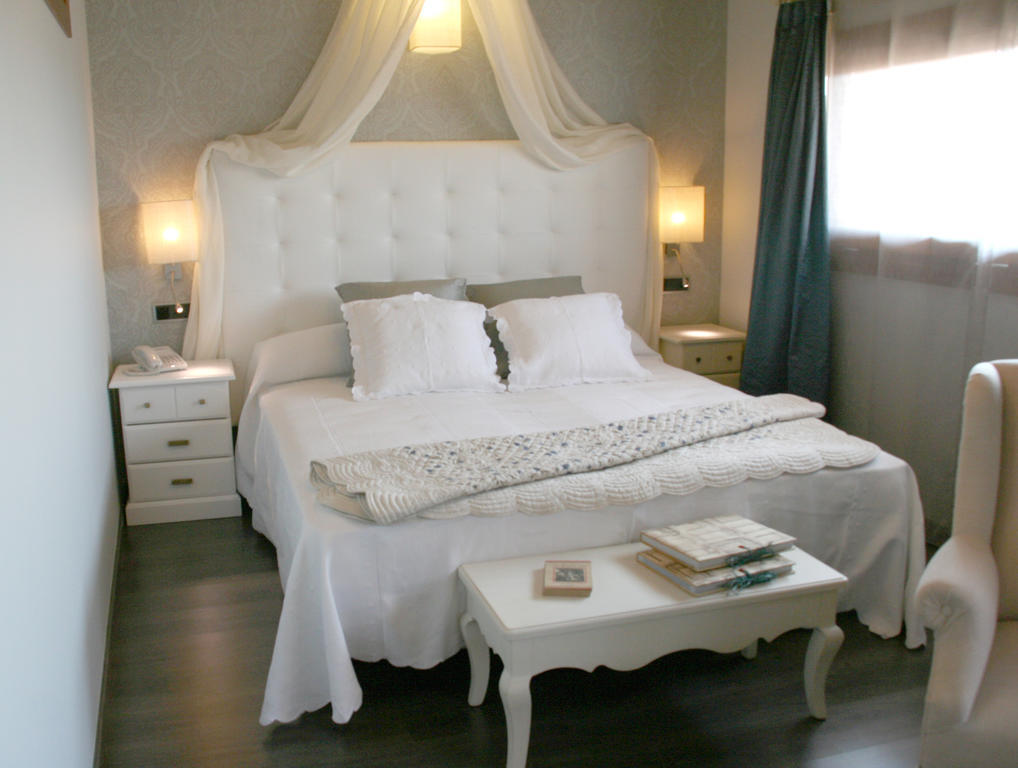 Hotel Castillo De อัลเกซาร์ ภายนอก รูปภาพ
